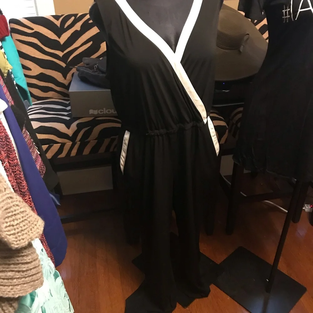 NY Collection Black Jumpsuit with White Trim